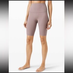 Lululemon Align Super High Rise Short *10" in Violet Verbena